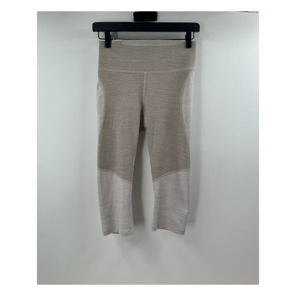 Outdoor Voices Two Tone Grey Capri Leggings Size Small - Picture 1 of 6